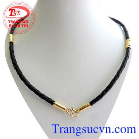 Chiếc Dây da đeo cổ vàng trẻ và sang trọng, Dây da bện bọc 4 đốt vàng chất lượng đảm bảo