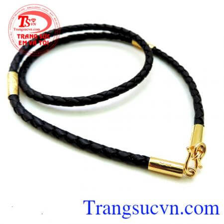 Dây da bọc vàng phù hợp đeo cùng mặt dây vàng