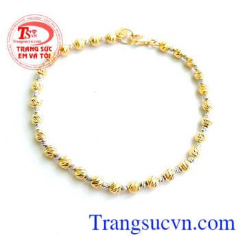 Lắc tay vàng Italy NK 10K đẹp.Chiếc lắc tay vàng Italy NK 10K đẹp sẽ đem lại sự tự tin cho phái đẹp. 