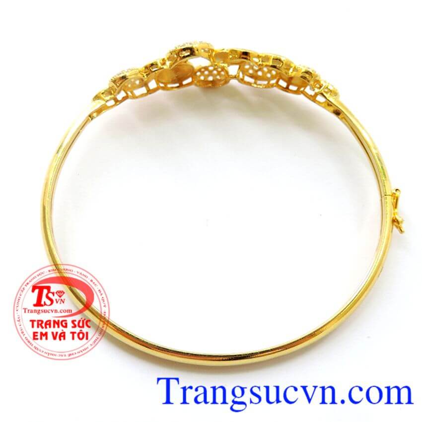 Vòng vàng đính đá lung linh, vòng tay vàng tây 10k sản xuất tại Việt Nam, chuẩn chất lượng. 