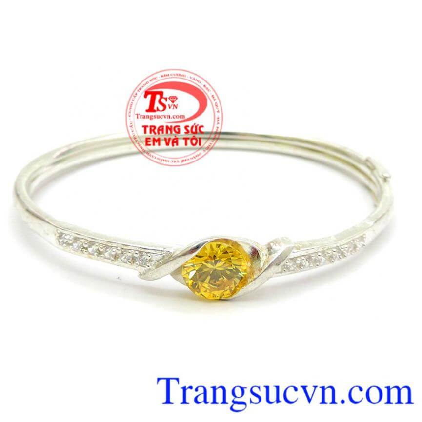 Vòng bạc nữ quyến rũ