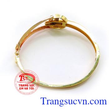Vòng chanel xinh, vòng tay vàng tây hình chanel thời trang.