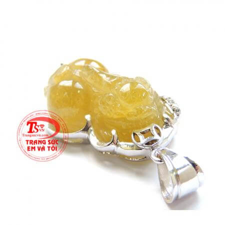 Thạch anh tóc mang lại năng lượng và sức khỏe cùng tiền tài cho người