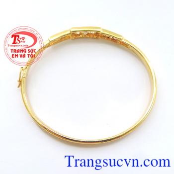 Vòng nữ vàng quý phái 