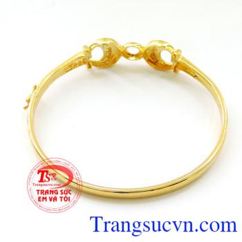 Vòng nữ vàng nhịp đập tình yêu, vòng vàng 10k sản xuất thiết kế độc đáo, với sự gắn kết chặt chẽ.