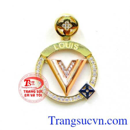 Mặt nữ Louis thanh lịch, mang tính biểu tượng là một trong những thương hiệu có giá trị nhất và dễ nhận biết nhất thế giới.