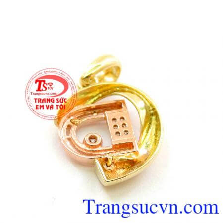 Mặt nữ chữ D đính đá