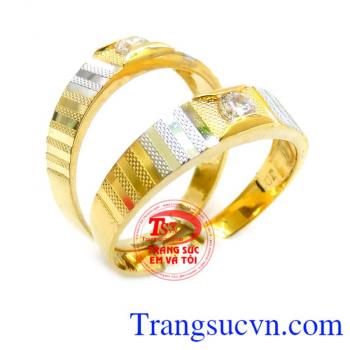 Nhẫn cưới vàng đẹp, Bảo hành chu đáo, khắc tên miễn phí cho nhẫn cưới