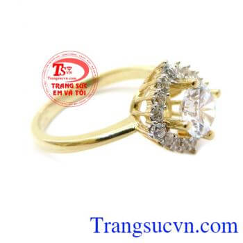 Nhẫn Nữ kết đá tinh xảo 10k chất lượng bền đẹp. Nhẫn nữ là món quà ý nghĩa dành cho phái đẹp,là sản phẩm được nhiều phái nam lựa chọn để tặng cho người mình yêu thương