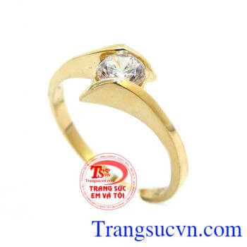 Chiếc Nhẫn Nhỏ Xinh chất lượng vàng 10k. Nhẫn nữ được khách hàng ưa chuộng là sản phẩm được nhiều phái nam lựa chọn để tặng cho người mình yêu thương. nhẫn nữ bảo hành 6 tháng giao toàn quốc, thanh toán an toàn.