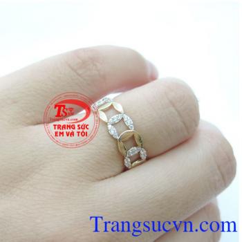 Nhẫn nữ vàng tây dành cho phái đẹp phù hợp làm quà tặng sinh nhật hoặc trong các dịp ý nghĩa