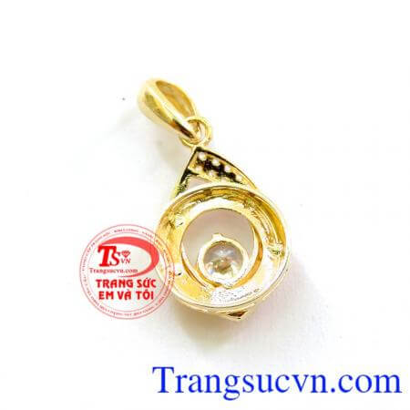 Mặt nữ vàng đẹp xinh