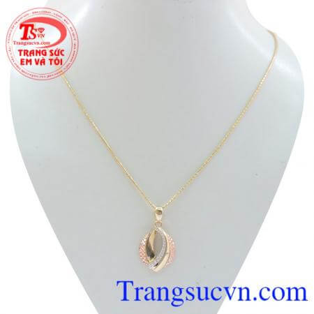 Trang sức bộ xinh xắn