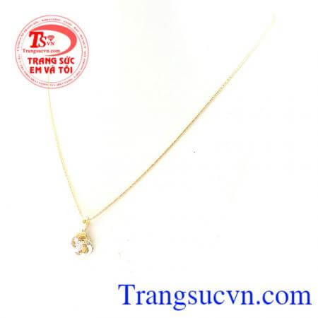 Bộ mặt nữ hoa hồng tình yêu mang lại sự dịu dàng, tinh tế cho người đeo, Bộ mặt nữ hoa hồng tình yêu chất lượng.