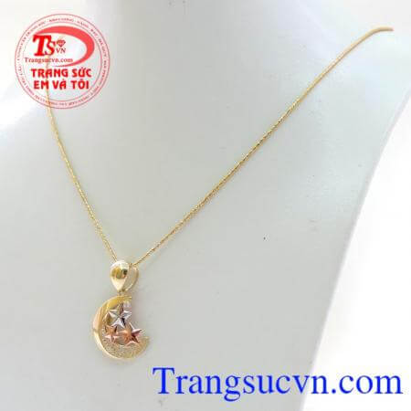 Bộ mặt nữ trăng sao rạng rỡ