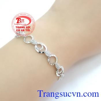 lắc tay vàng món quà sinh nhật ý nghĩa cho tình yêu. Lắc Tay Nữ Vàng Trắng 10k