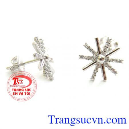 Hoa Tai Vàng Trắng Độc Đáo