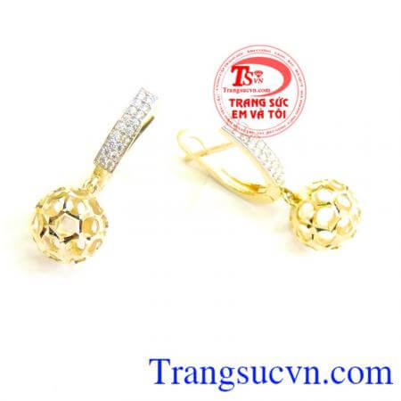 Sản phẩm uy tín chất lượng giao bán trên toàn quốc. Hoa Tai Dior Kiểu Đẹp