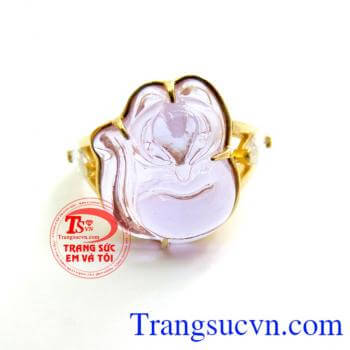 Chiếc nhẫn vàng nữ hồ ly sản phẩm đảm bảo chất lượng, được giao bán trên toàn quốc.