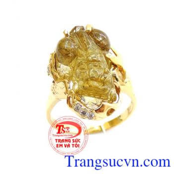 Nhẫn nữ tỳ hưu tóc đen, nhẫn nữ tỳ hưu phong thủy, nhẫn nữ vàng 14k, đá quý thạch anh tóc đen sang trọng, đeo quý phái, nhẫn tỳ hưu cho các bạn nữ.