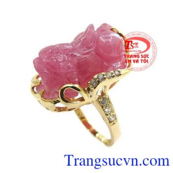 Nhẫn ruby 14k tỳ hưu phong thủy, nhẫn nữ ruby thiên nhiên, nhẫn tỳ hưu nữ 14k đẹp, bền màu, vàng sáng có giấy kiểm định. Nhẫn nữ ruby thời trang, ruby tỳ hưu phong thủy, vẻ đẹp mãi trường tồn cùng thời gian