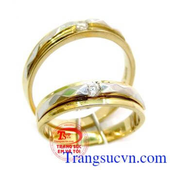 Đôi nhẫn cưới như ý