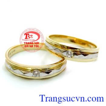 Nhẫn cưới vàng vàng tây đẹp sang trọng tinh tế cho đôi bạn trẻ