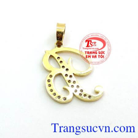 Mặt dây chuyền món trang sức nhỏ xinh cho bạn nữ thêm rực rỡ