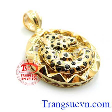 Trang sức Em và Tôi chuyên cung cấp các mặt hàng chất lượng cao đến tay khách hàng
