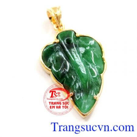 Ngọc cẩm thạch bọc vàng mặt dây