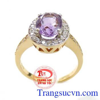 Nhẫn Nữ Đá Thạch Anh Tím chất lượng cao, mẫu mã đẹp. Nhẫn Nữ Đá Thạch Anh Tím là sự lựa chọn hoàn hảo của các doanh nhân và các nhà hoạt động xã hội