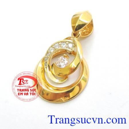 Sản phẩm kèm giấy kiểm định vàng chất lượng, giao hàng toàn quốc, có thu mua lại với thời hạn vĩnh viễn. Mặt Dây Nữ Xinh Xắn