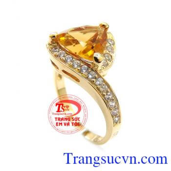 Bán Nhẫn Nữ Thạch Anh Vàng chất lượng cao. Bán Nhẫn Nữ Thạch Anh Vàng ,Nhẫn nữ thạch anh vàng có giấy kiểm định đá quý đảm bảo chất lượng vàng trên toàn thế giới