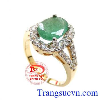 Nhẫn Nữ Emerald Quyền Quý