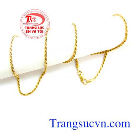 Dây Chuyền Trẻ Em 18k chất lượng vàng đảm bảo. Dây Chuyền Trẻ Em 18k phù hợp làm quà tặng sinh nhật. Sản phẩm uy tín chất lượng bảo hành 12 tháng giao hàng toàn quốc.