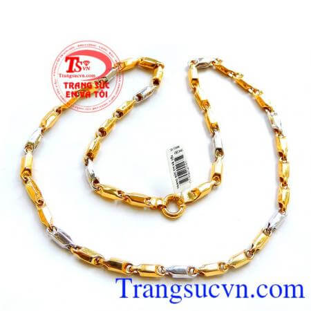 Sản phẩm thiết kế với phong cách mạnh mẽ đầy uy lực. Dây chuyền cho nam