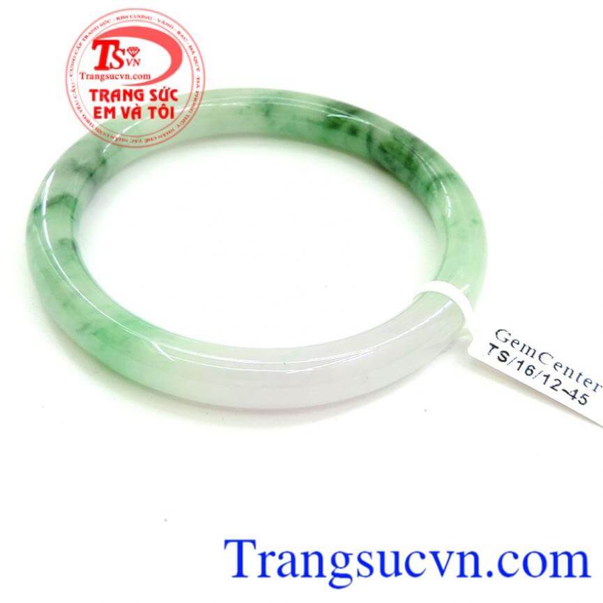 Vòng ngọc nữ nhỏ xinh xắn