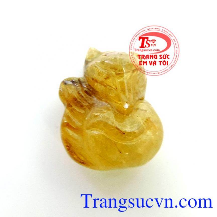 Hồ ly thạch anh tóc vàng