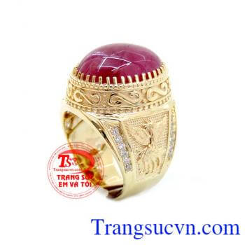 Nhẫn nam ruby là xu hướng trang sức hàng đầu, ruby hợp với tất cả các mệnh, đeo mang lại may mắn trong công việc và thu hút tài lộc