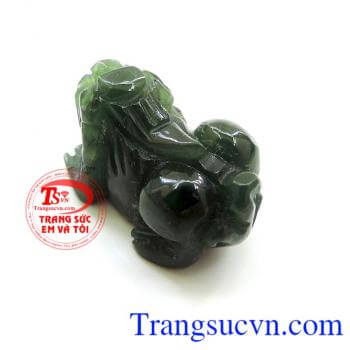 Tỳ Hưu Ngọc Nephrite dũng cảm