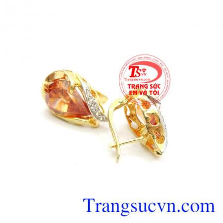 Bông tai nữ mỏng manh