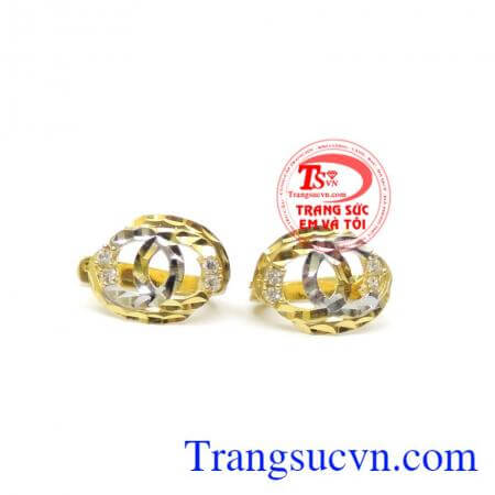 Bông tai nữ câu hồn đoạt phách.Món quà bạn tặng vừa vặn và đúng sở thích sẽ làm cho cô ấy rất hạnh phúc vì trong mắt cô ấy bạn luôn là người hiểu, lo lắng và chăm sóc cho cô ấy.