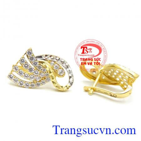 Hãy chọn bông tai diễm mỹ tuyệt luân,món quà tuyệt vời nhất cho bạn gái. Bông tai diễm mỹ tuyệt luân.