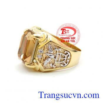 Hình tượng đại bàng trong phong thủy không chỉ thể hiện bản lĩnh của phái mạnh mà còn khẳng định uy quyền, sự khác biệt về địa vị trong xã hội và đem lại những may mắn trong công việc