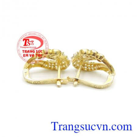 Bông tai liễu mi như yên.