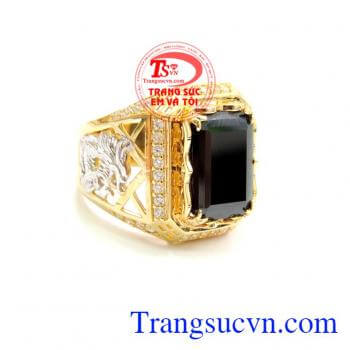 Nhẫn nam rồng đá đen, nhẫn nam vàng tây giá rẻ, nhẫn nam chạm khắc rồng hai bên má đẹp, thời trang, vàng tây 10k chuẩn chất lượng. Chiếc nhẫn nam rồng vàng chuẩn chất lượng, giao hàng toàn quốc