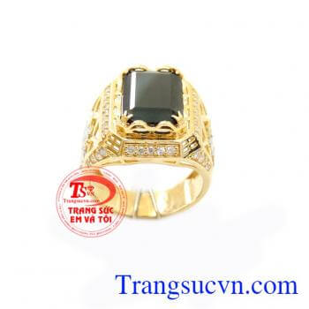 Nhẫn nam rồng đá đen, nhẫn nam vàng tây giá rẻ, nhẫn nam chạm khắc rồng hai bên má đẹp, thời trang, vàng tây 10k chuẩn chất lượng. Chiếc nhẫn nam rồng vàng chuẩn chất lượng, giao hàng toàn quốc