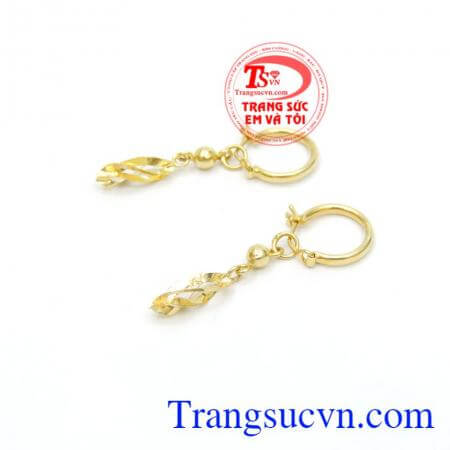 Bông tai thánh thót như oanh yến