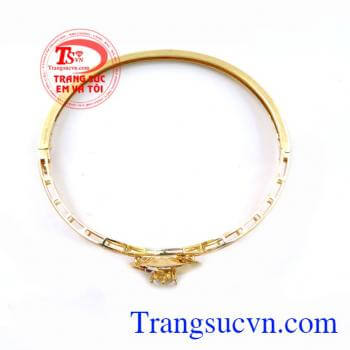 Bán Vòng Tay Nữ Vàng Hoa Đá Xinh chất lượng cao. 