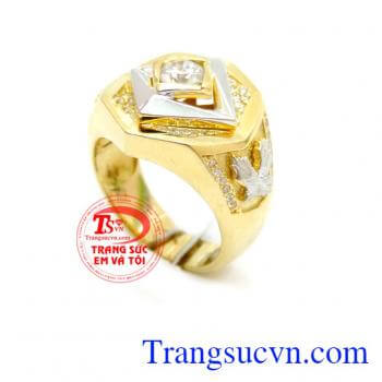 Nhẫn nam đại bàng 18k, nhẫn nam vàng tây đẹp, chuẩn chất lượng, nhẫn nam thiết kế cánh đại bàng bên má, chiếc nhẫn mang phong cách hiện đại trẻ trung cho nam. Chiếc nhẫn nam đẹp